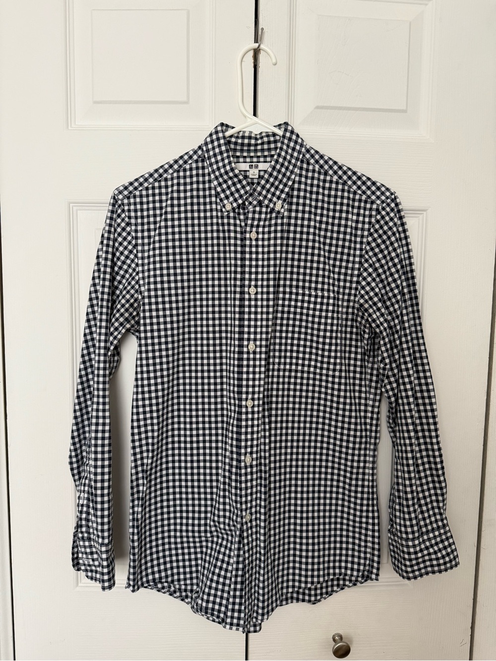 Uniqlo Men's Navy & White Gingham Button-Down Shirt